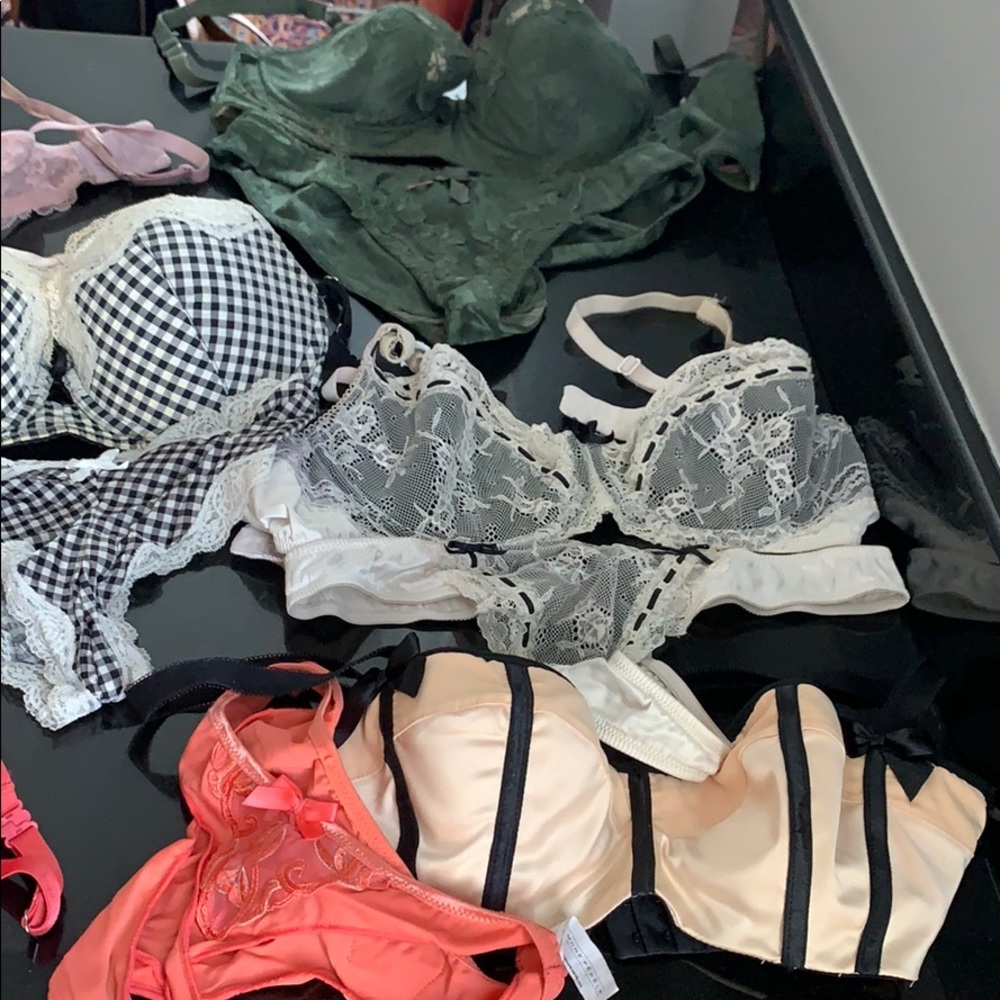 17 Luxury Brand Lingerie This is an INSANE DEAL!!!
